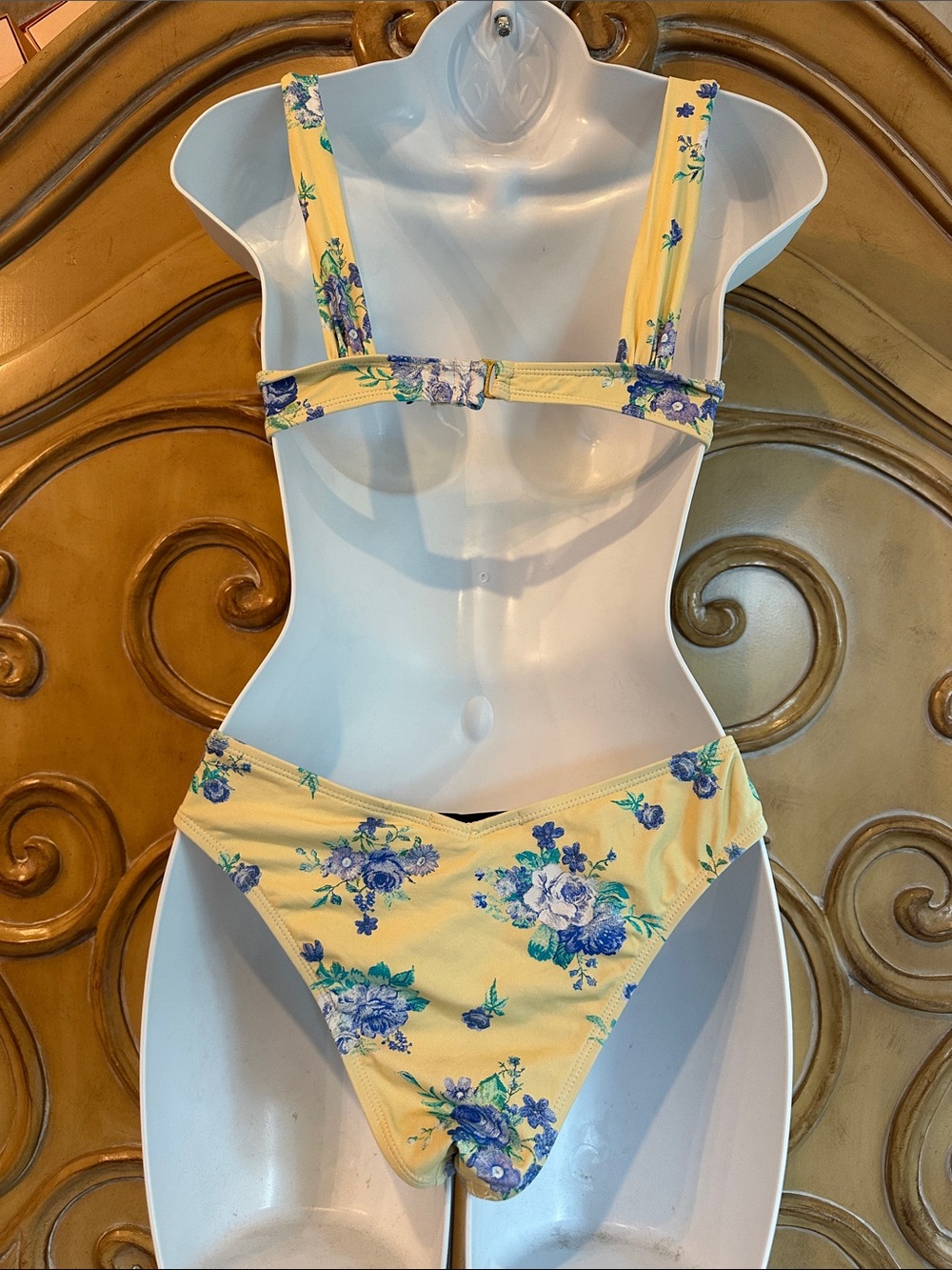 Yellow Floral Underwire Bikini Set - Picture 4 of 9